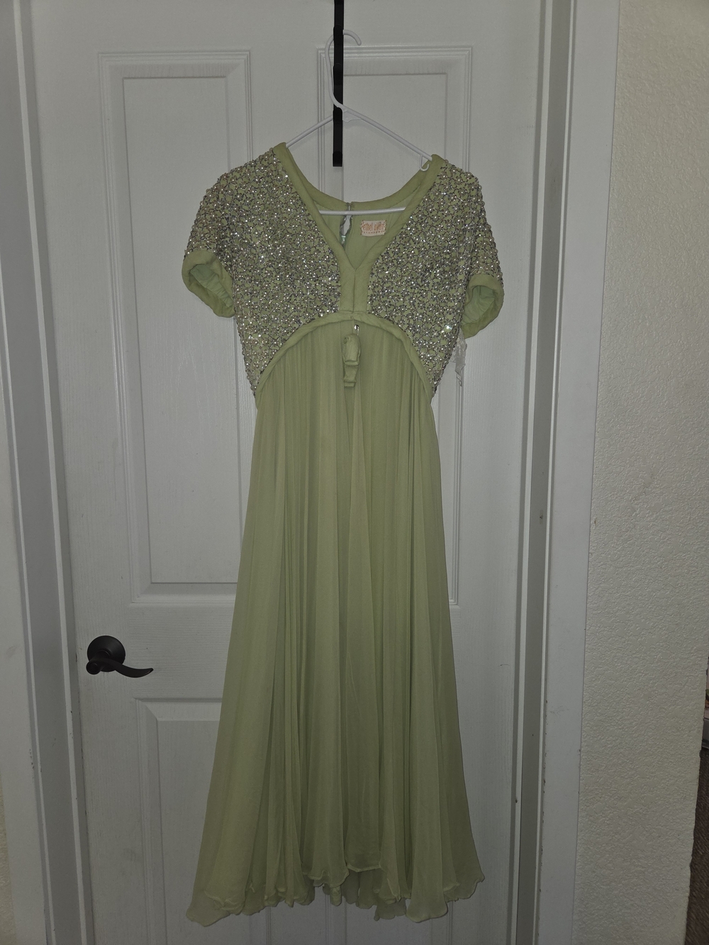 Vintage Ethel Allan Green Chiffon Pearl Beaded Sequin Evening Gown M